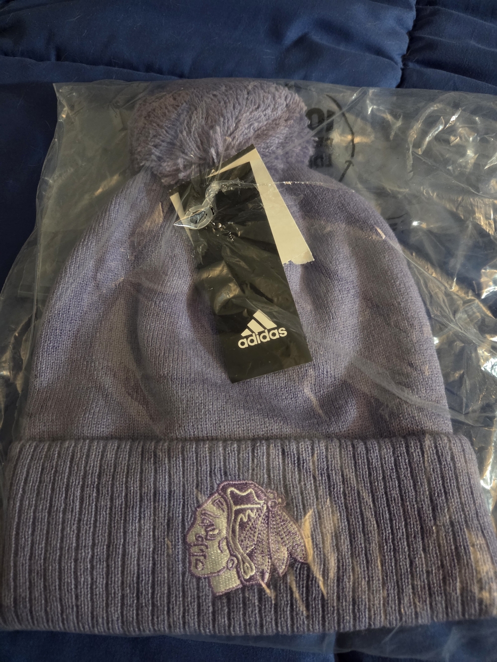 Adidas Chicago Blackhawks Hockey Fights Cancer Beanie